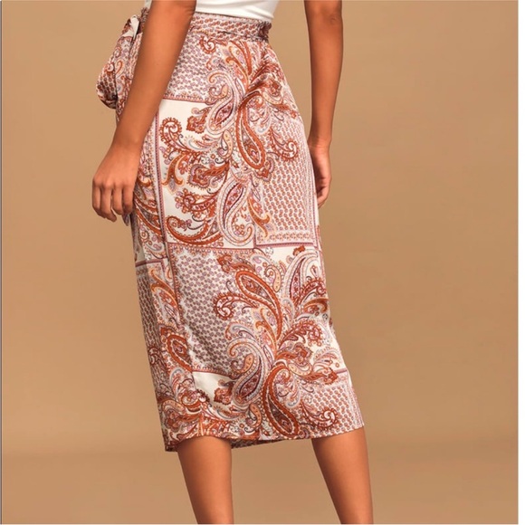 NEW Lulu's Satin Take A Walk With Me Paisley Wrap Front Midi Slip Skirt Medium - Picture 3 of 11